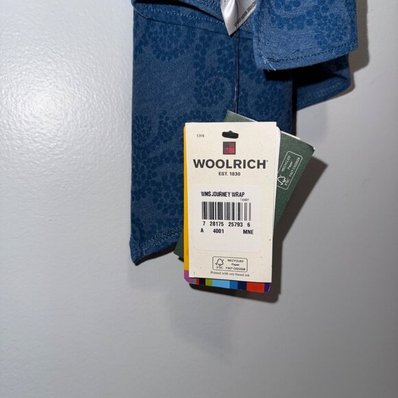 NWT Woolrich Womens Journey Wrap Blue Patterned Lightweight Versatile 27"x80" - Picture 3 of 5